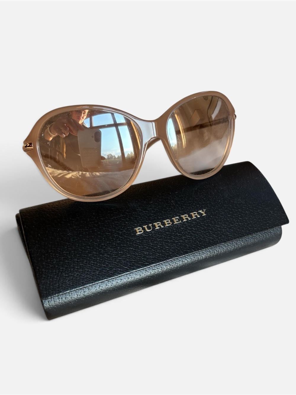 Burberry Women’s Oversized Sunglasses Nude Beige Brown Gradient Lenses + Case